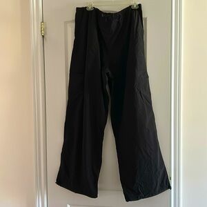 Victoria Secret PINK parachute cargo pants. NWT size XL